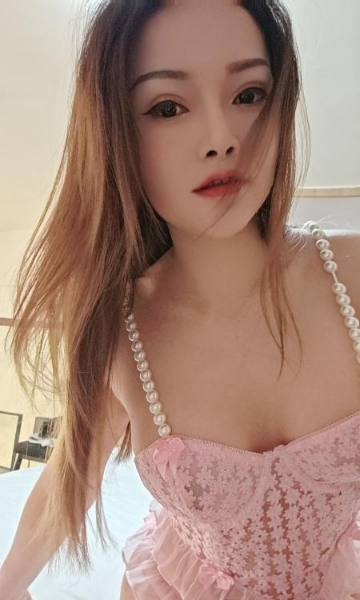 南城舌吻晓晓