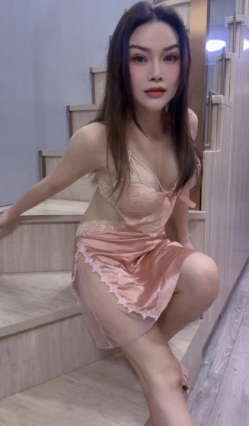南城舌吻晓晓