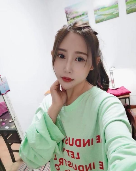 南京小姐姐