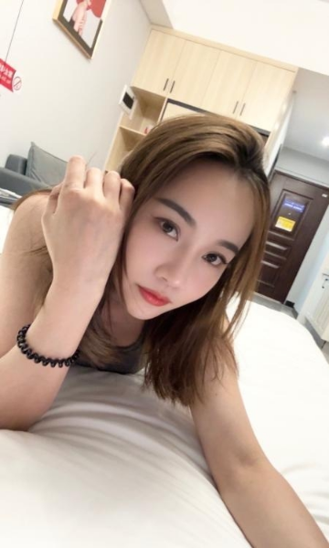 长腿服务型风骚少妇