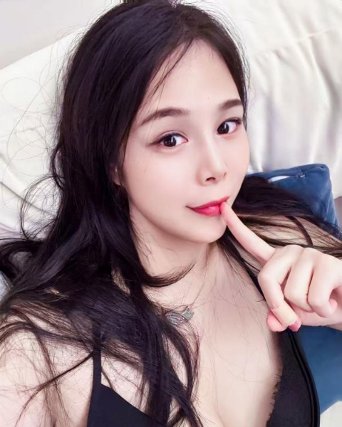 172长腿猫老师