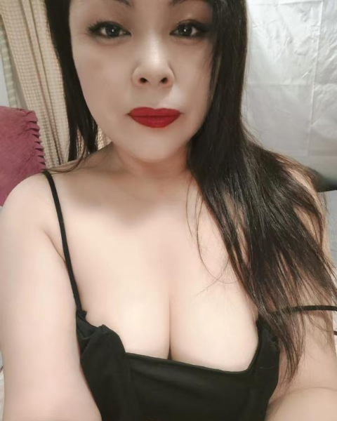 瑶海丽姐