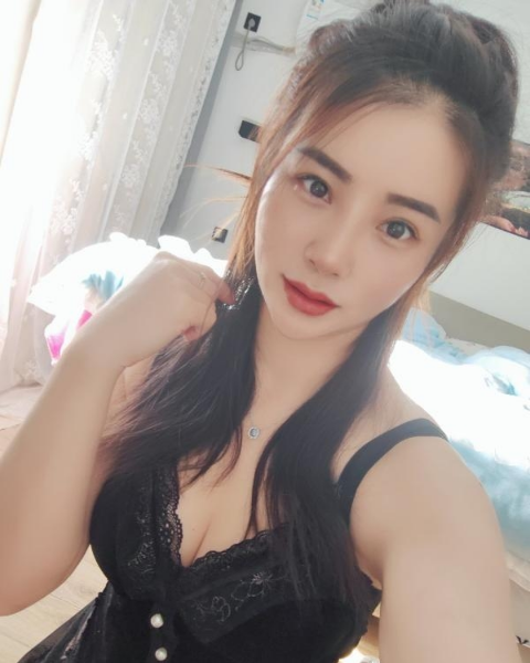 普陀完美身材菲儿