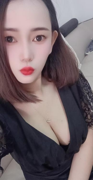 打桩风骚人妻