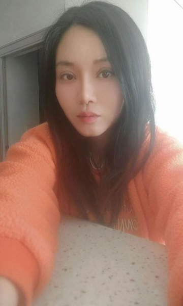 襄阳田田小嫂子