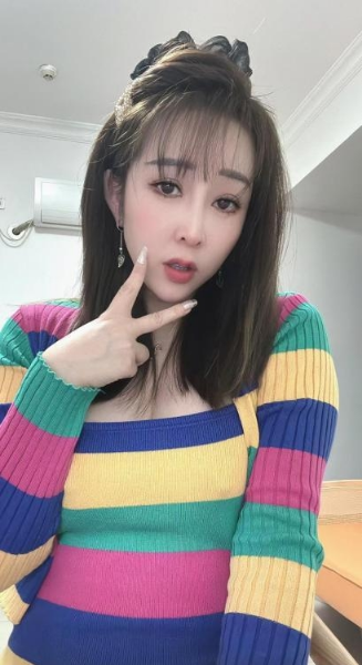 越秀轻熟邻家姐古丽