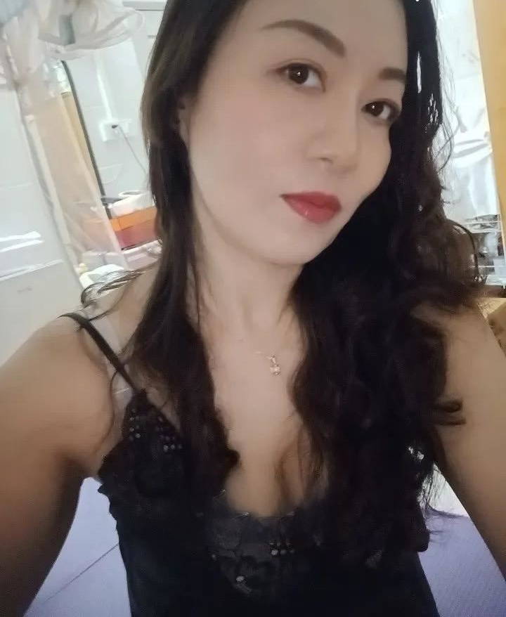 韵味少妇