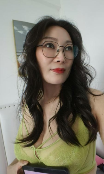 罗湖潮喷少妇
