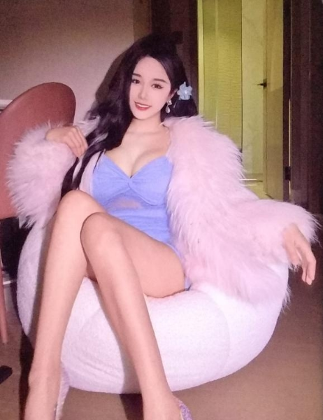 罗湖大奶妹子