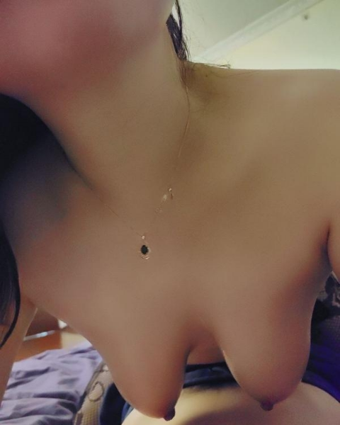鼓楼皮肤白嫩熟女