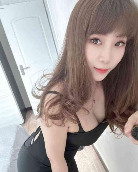 服务控小蛮腰骚妇