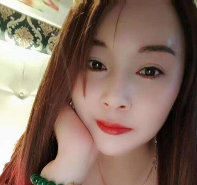襄阳卸货小嫂子