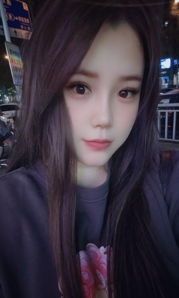 风骚G奶小姐姐