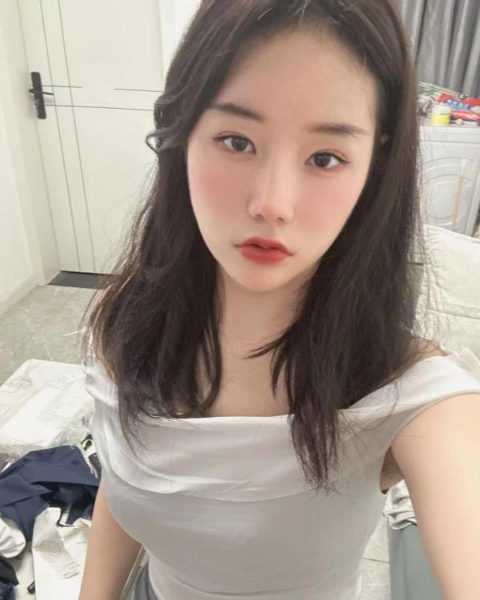 虎泉大胸甜甜妹妹
