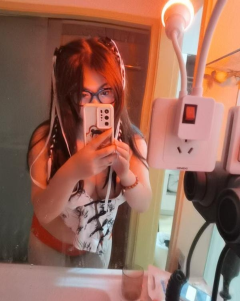 闵行D奶性感女神