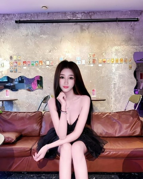 出击风骚丽丽