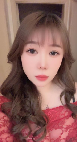 性感丰满小骚货