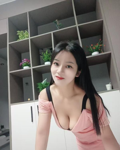海珠小妮子老师