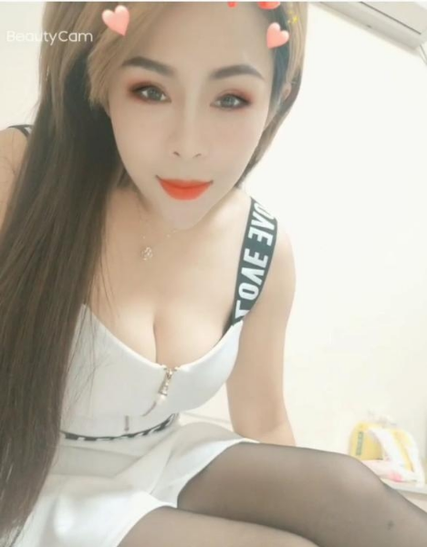 会喷的姐姐