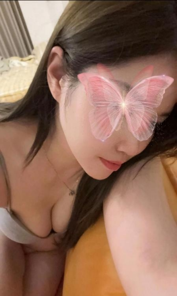 步行街叶子女朋友