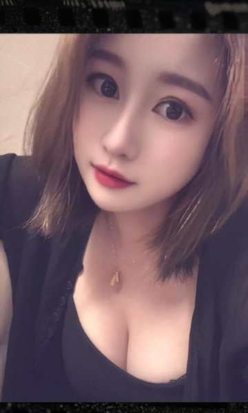 性感大胸骚妇