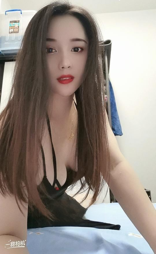 蜀山性感大奶可乐姐