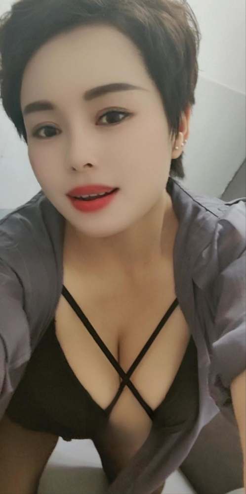 天河车陂大奶少妇