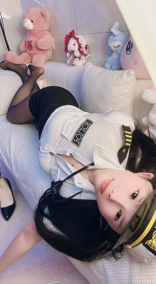 武汉黑丝长腿少妇