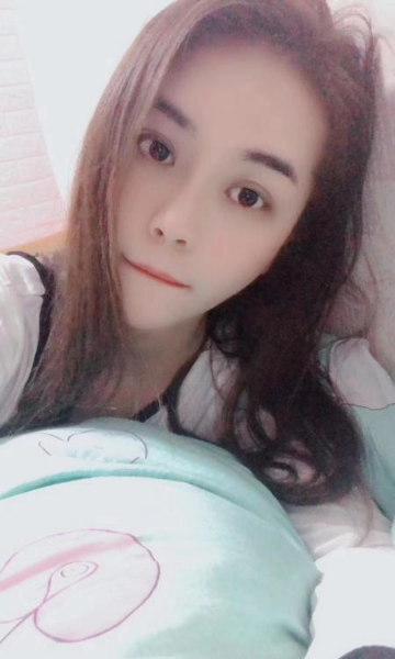 性感大胸美女