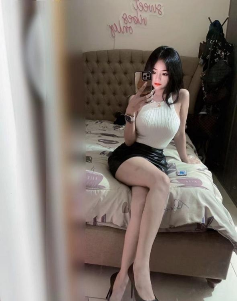 天河性感大长腿嘉妮