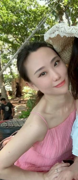 上城妖娆女子玥