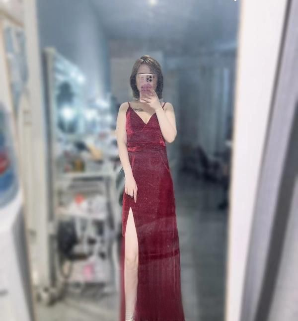 大白腿美女筱筱
