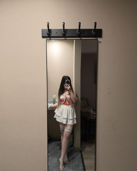 成都丰满大奶小奶猫