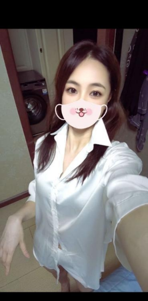 青岛万种风情小姐姐