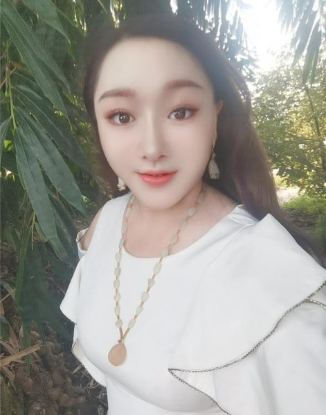 抓龙筋白虎少妇