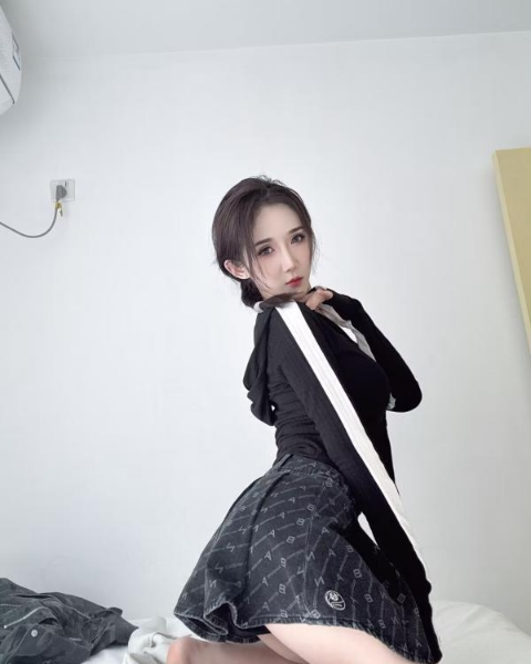D奶质量美女