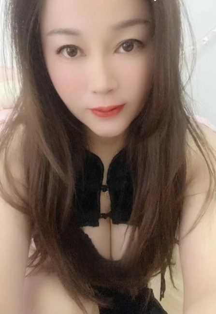 大奶骚婷婷