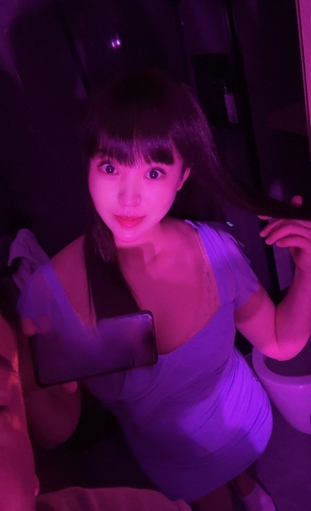 秦淮童颜巨乳