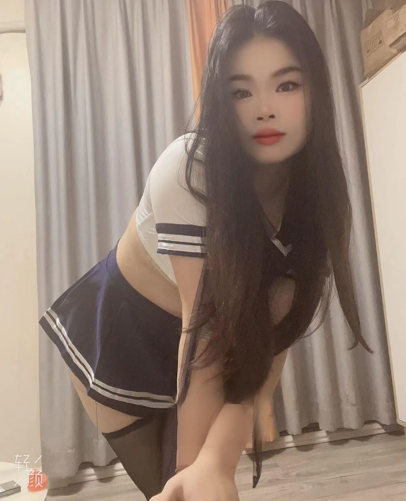 布吉长龙小美女