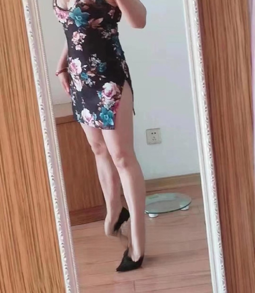 再探大屁股巨乳三通熟女