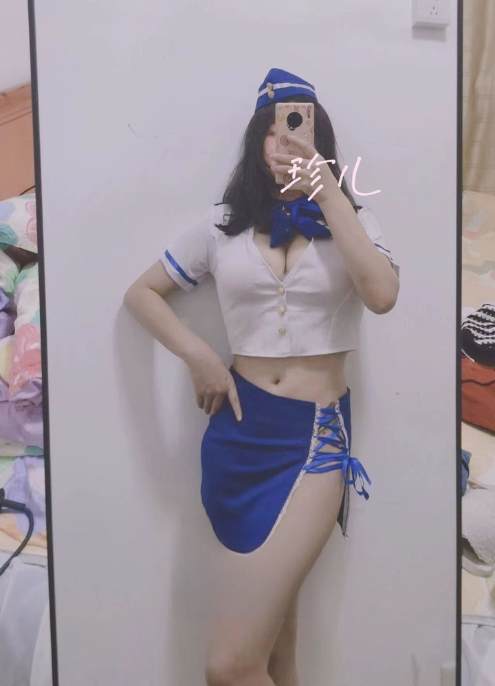 花都大胸珍儿