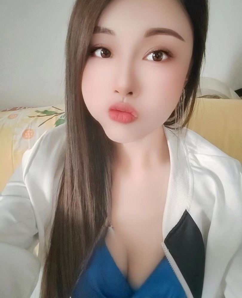 城阳流亭大长腿小姐姐