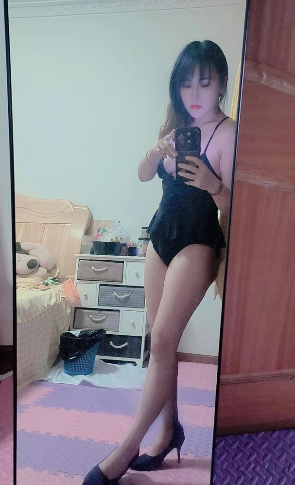 仙鹤街风韵大奶少妇