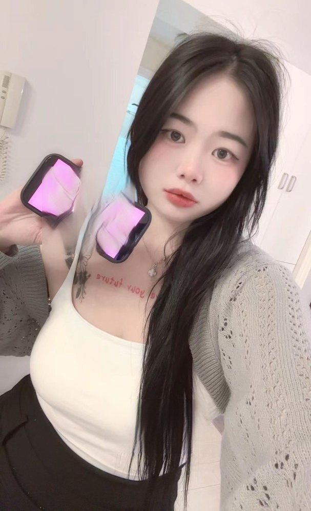 巨乳花花
