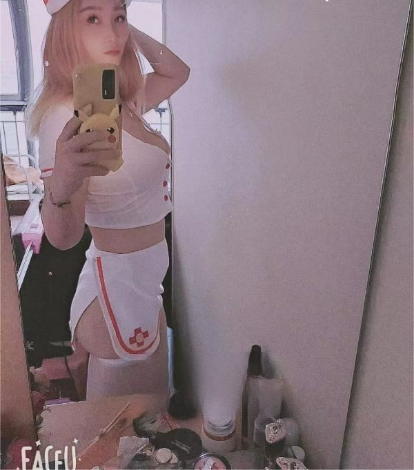 金牛制服诱惑小骚货