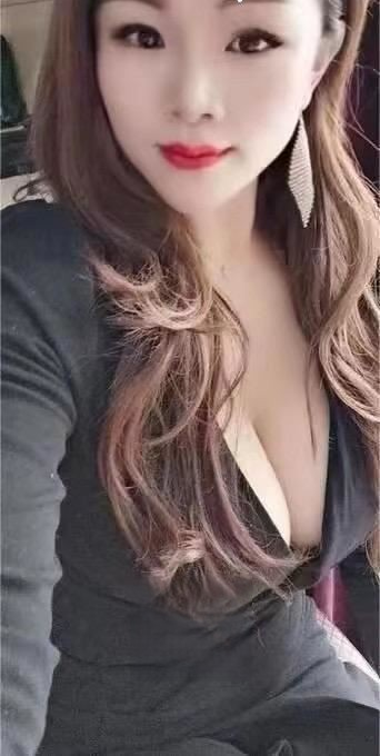 骚女大屁股少妇
