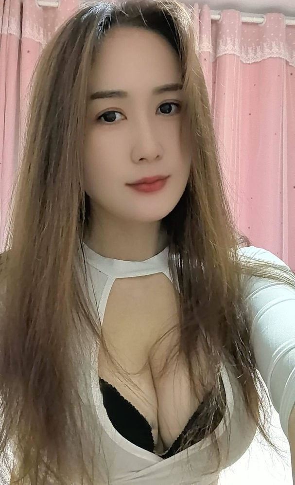 栖霞风韵少妇