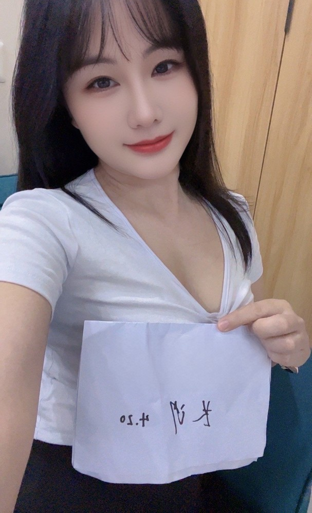 性价比风韵小少妇