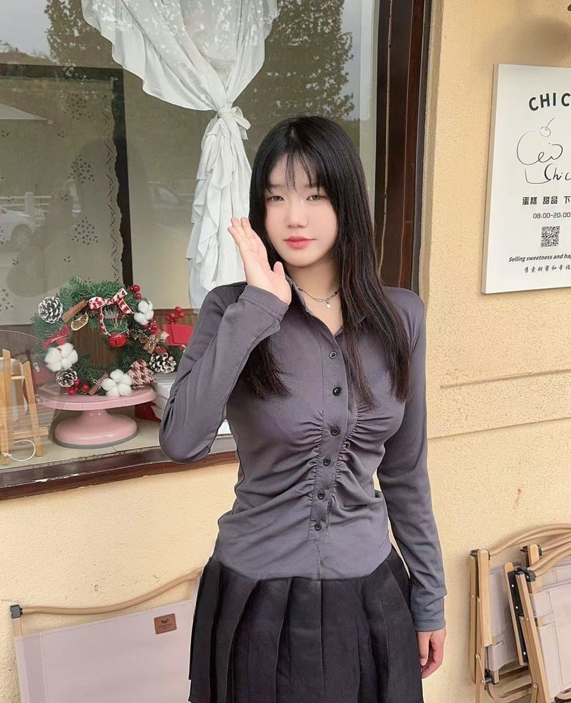 闵行童颜巨乳优优