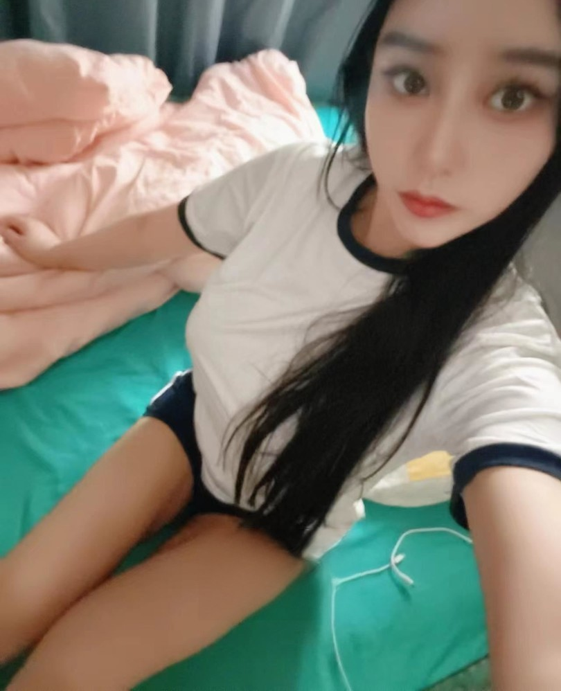 南开奥城大胸妹妹